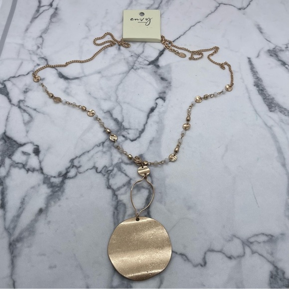 New envy Jade & Jasper Gold Tone Necklace Long Chain Circle Pendant - Picture 5 of 6